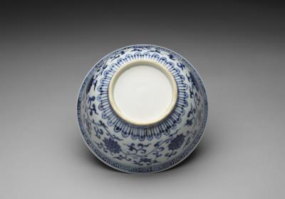 图片[3]-Bowl with lotus scrolls in underglaze blue, Ming dynasty (1368-1644)-China Archive